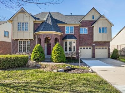 41547 Burroughs Ave, Novi, MI, 48377