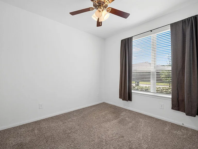 1388 Grays Gully Dr — Photo 14