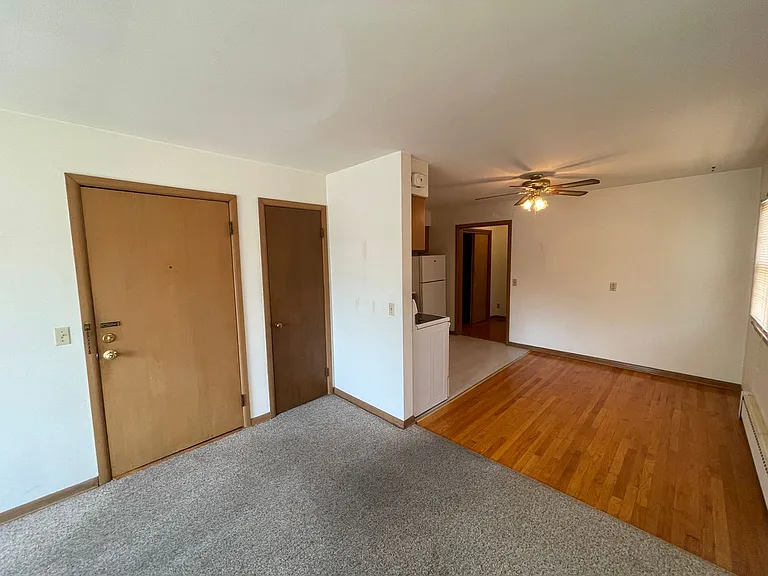 3316 Milwaukee St — Photo 6