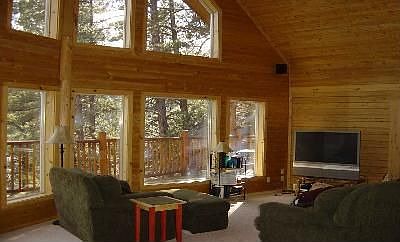 Beautiful Vaulted Living Room!