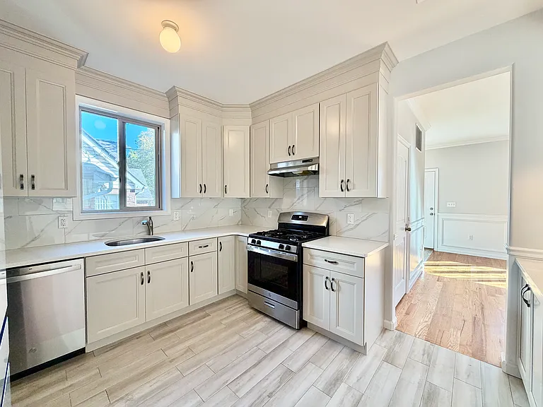356 Bryson Ave #1F — Photo 11