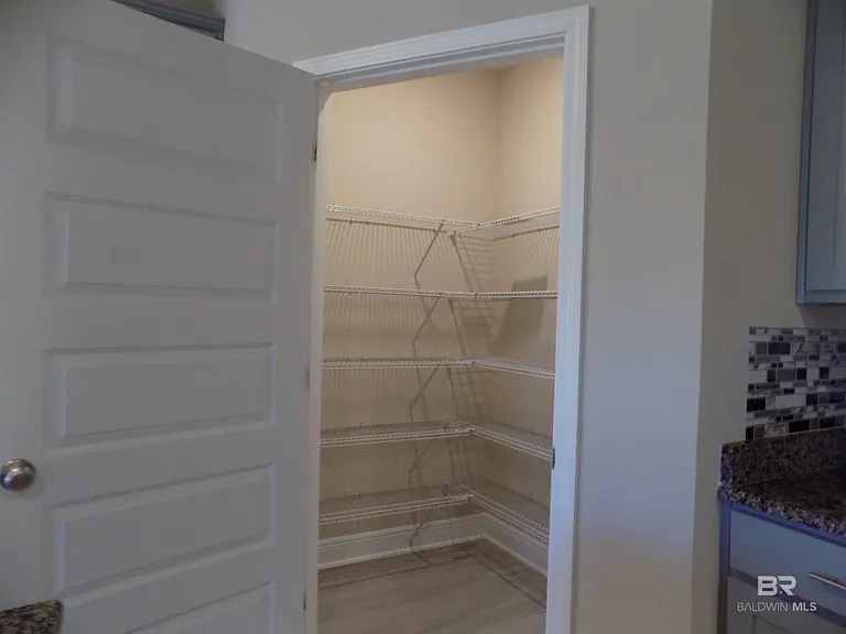 22928 Lieutenant Ave — Photo 5
