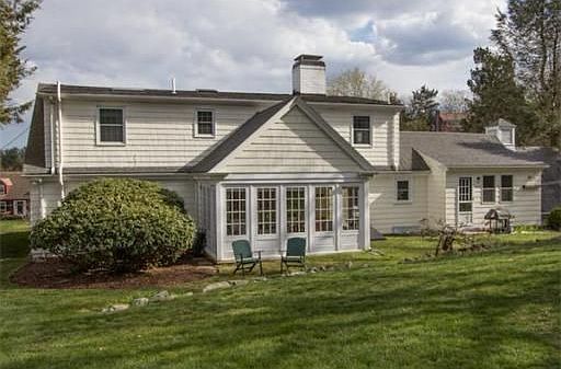 4th image of 51 Salisbury Dr