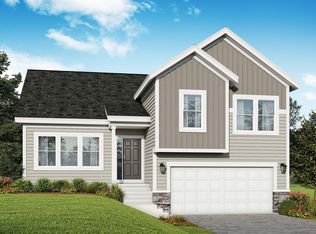 3533 SE Corbin Dr, Lees Summit, MO 64081