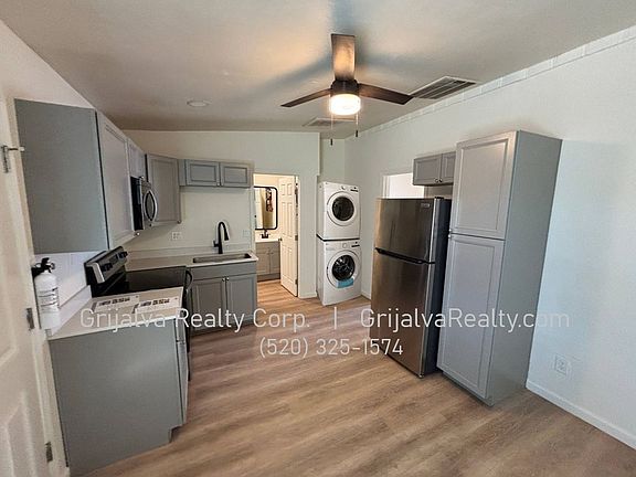 4th image of 326 E Prince Rd #1