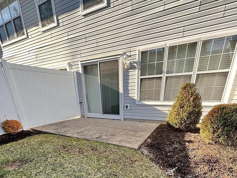 3303 Sterling Rd — Photo 15