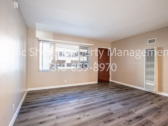 2nd image of 11321 Massachusetts Ave #2