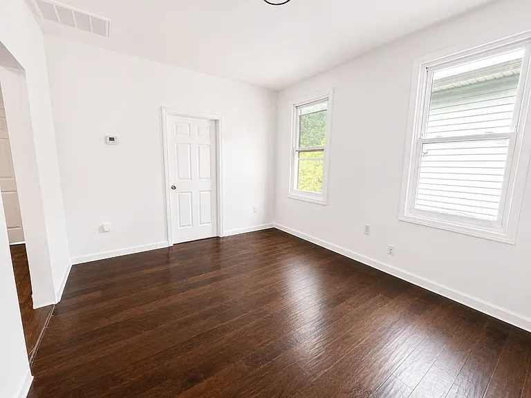 233 Rose St — Photo 27