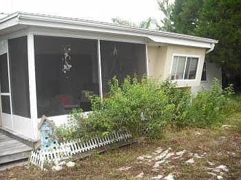 3rd image of 14920 De Leon Dr