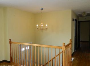 54 Horseshoe Dr, Waterbury, CT 06706