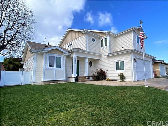 4th image of 21617 Evalyn Ave
