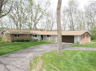 1230 Grinnell Dr, Yellow Springs, OH 45387