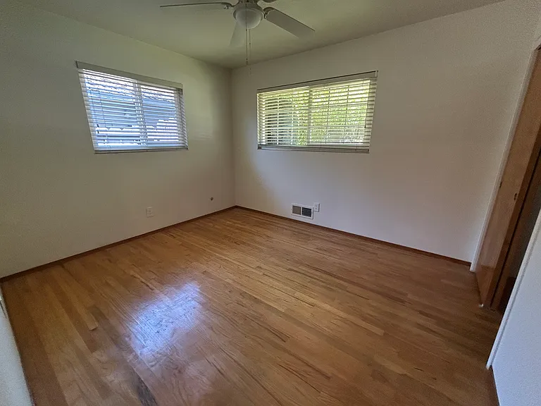 357 Birchwood Ct — Photo 30