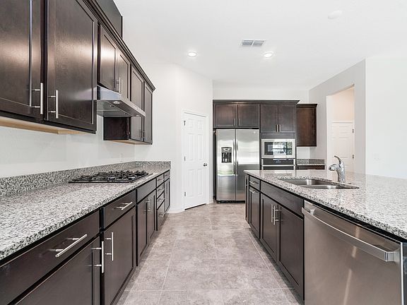 Sprawling countertops for meal prep