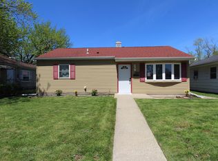 1322 W 1st Pl, Hobart, IN 46342