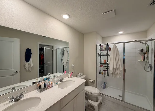 Building Photo - 16419 Glassy Loch Loop