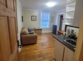71 Elmwood Ave, Burlington, VT