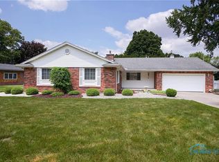 1310 Lyn Rd, Bowling Green, OH 43402