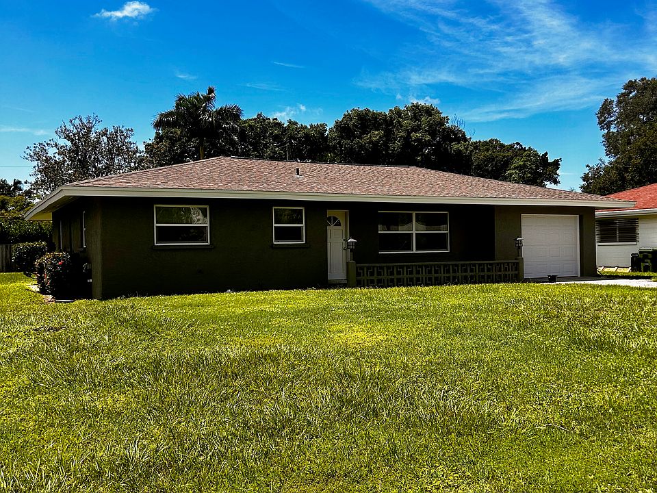 1st image of 2218 Sunnyside Ln