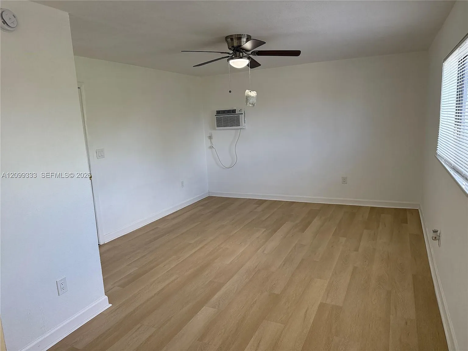 180 NE 71st St — Photo 3