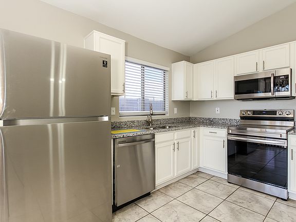 5th image of 13709 N 129th Dr