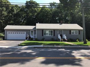 167 Knotty Oak Rd, Coventry, RI 02816