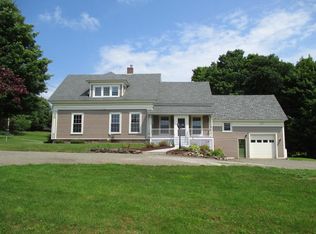 2753 Us Route 5 Rte, Derby, VT 05829