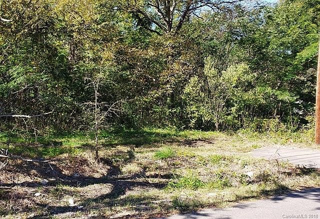 2nd image of 1048 Carolina Avenue Ext
