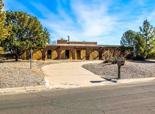 301 Three Cross Dr, Roswell, NM 88201
