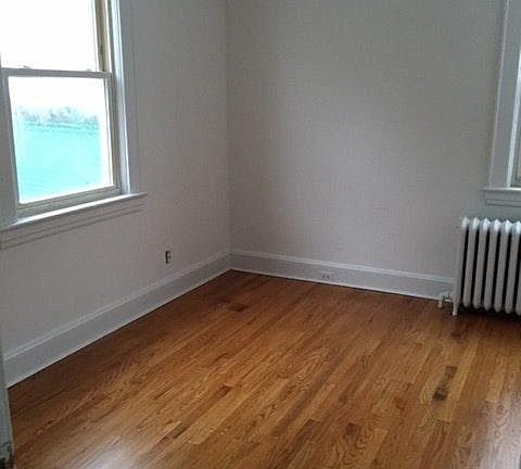 5th image of 194 Fiske Ave Fl 1ST