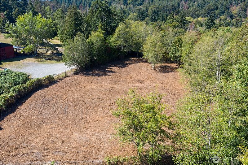 2nd image of 7603 S Fidalgo Bay Road