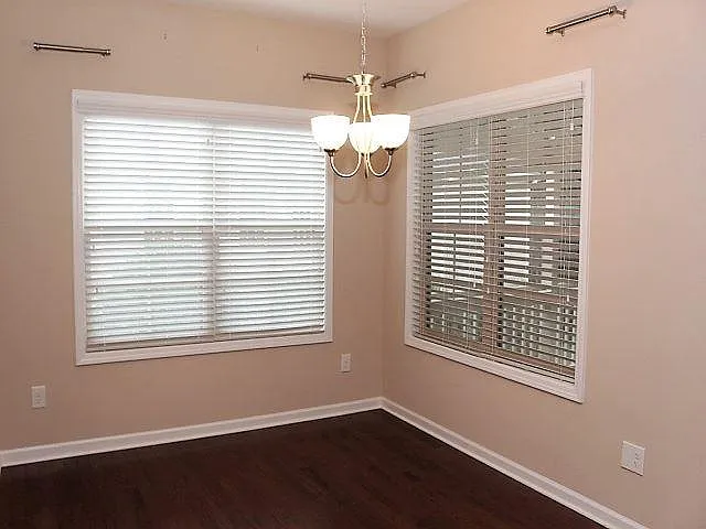 717 Minerva Dale Dr — Photo 14