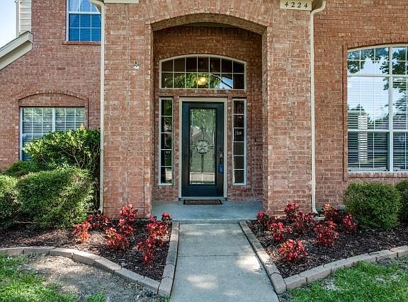 2nd image of 4224 Creekstone Dr