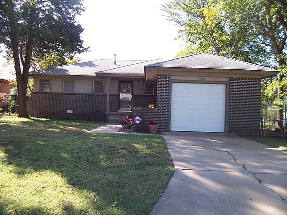 1st image of 2220 NW Lindy Ave