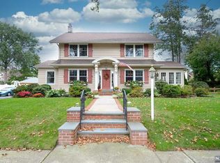 72 Grand Ave, Ridgefield Park, NJ 07660