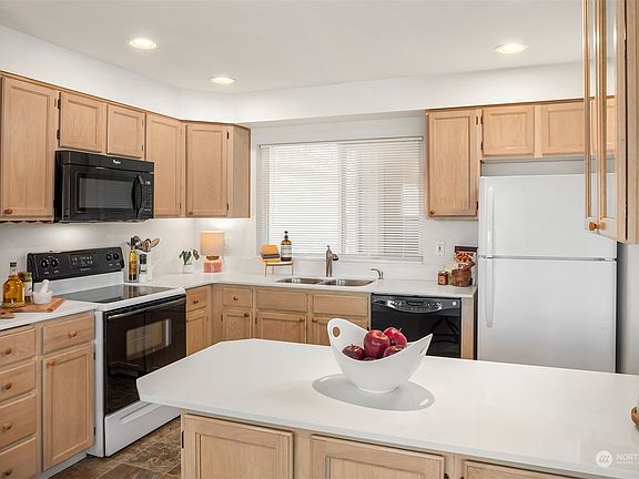 4th image of 517 Cypress Avenue