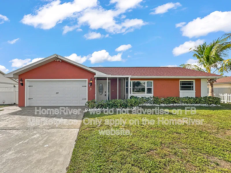 9032 Pomelo Rd W