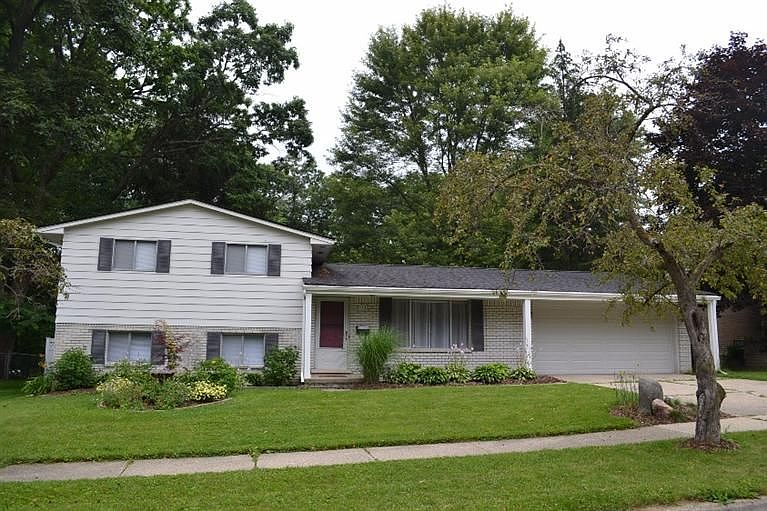 1st image of 1135 Ravenwood Ave