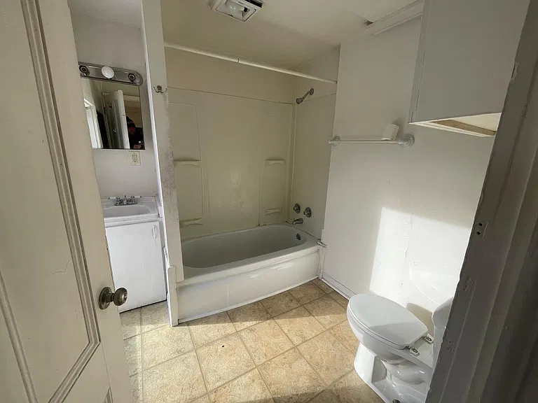 4 Bixby Hill Rd #5 — Photo 9