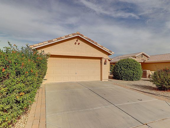 3rd image of 2434 E Malaga Dr