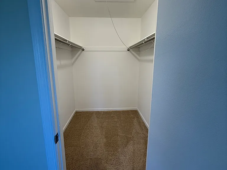 116 Wyndham Pl — Photo 13