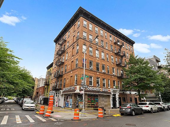 5th image of 407 Keap St APT 5
