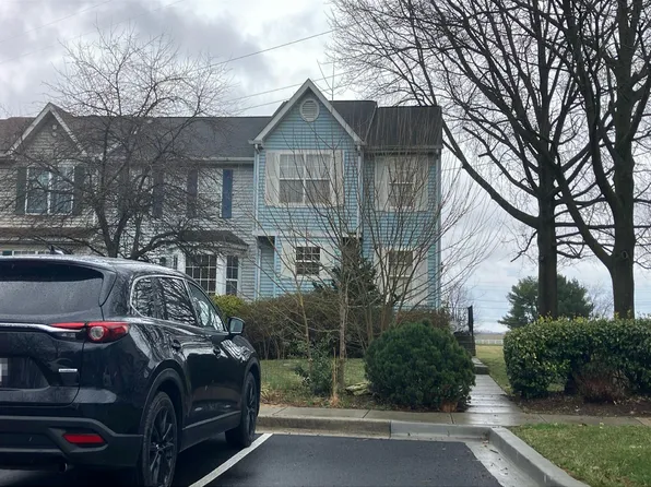 6737 Sandpiper Ct, Frederick, MD 21703