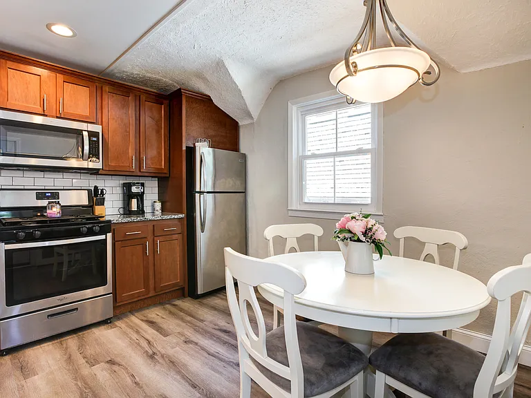 46 Hazelwood Rd #2 — Photo 2