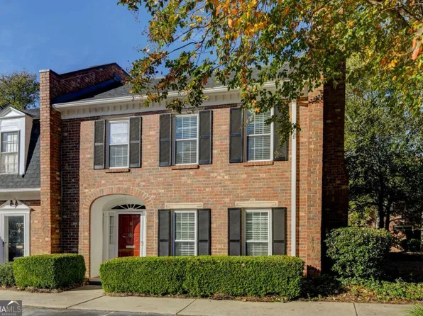 14 Newport Pl NW, Atlanta, GA 30318