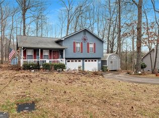 27 Hickory Trl, Dallas, GA 30132