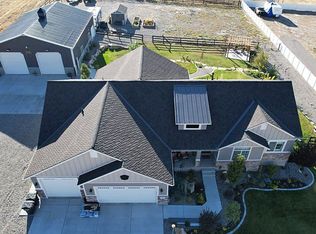 7317 N Blue Moon Dr, Lake Pt, UT 84074