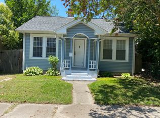 9267 Buckman Ave, Norfolk, VA 23503