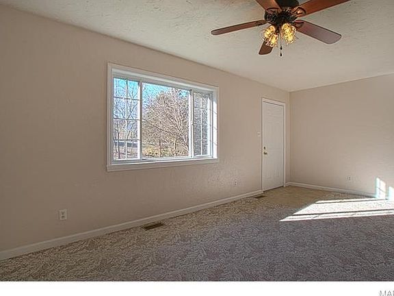 Great picture window!