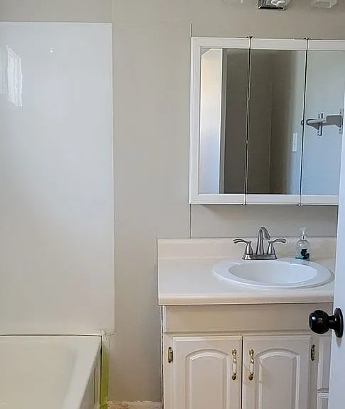 826 Forest Ave — Photo 18